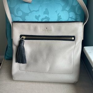Used Kate Spade leather crossbody bag tan & black -some signs of wear/see pics